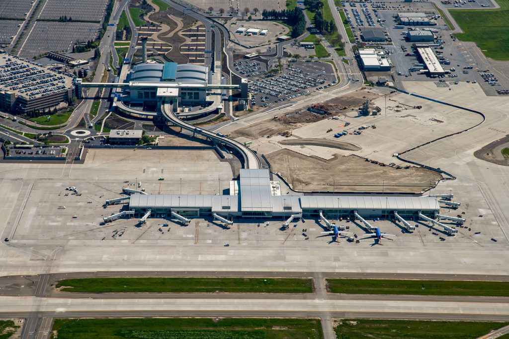 Sacramento-International-Airport_Detail-1_1600x1067 - ACCO